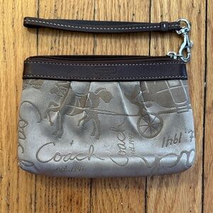 Coach Tan and Brown Wristlet Clutch vintage brown horse and carriage print